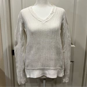 Jcrew White Crochet Summer Weight V Neck Sweater Size Small